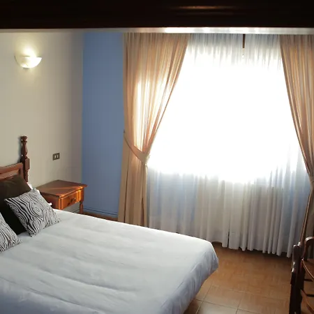 ホテル Alda Bueumar