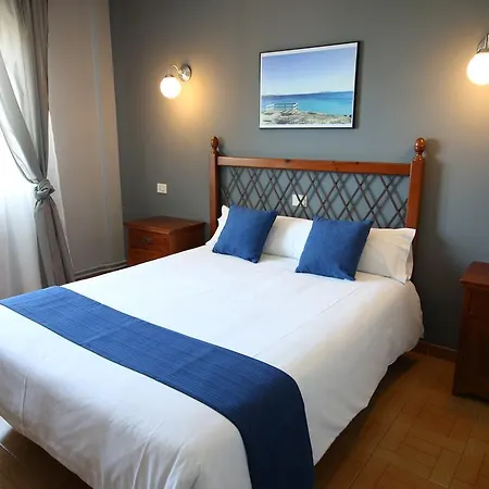 ホテル Alda Bueumar