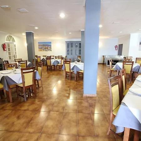 ホテル Alda Bueumar 2*