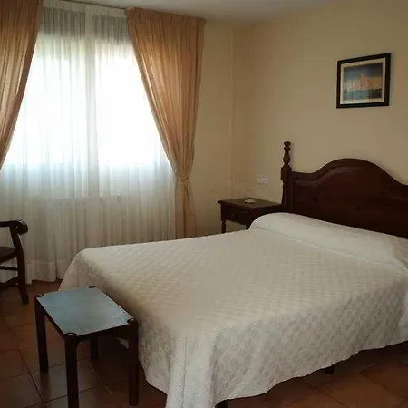 ホテル Alda Bueumar 2*